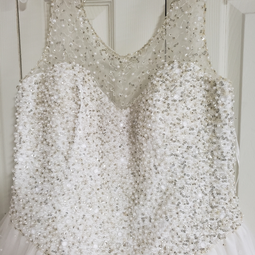 Wedding or prom dress!